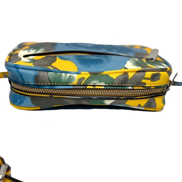 Marc by Marc Jacobs Sally Jerrie Rose Convertible Floral Crossbody Bag / Clutch - Picture 7 of 16